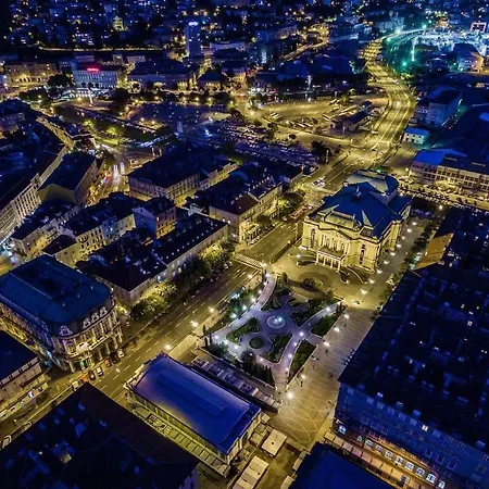 Town In Center Rijeka